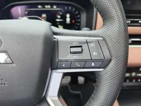 Mitsubishi Outlander (2025) thumbnail 26