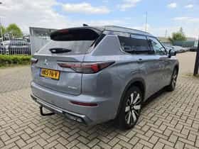 Mitsubishi Outlander (2025) thumbnail 5