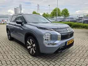 Mitsubishi Outlander (2025) thumbnail 8