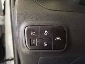 Hyundai i10 (2020) thumbnail 32