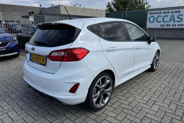 Ford Fiesta (2018) thumbnail 2