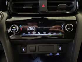 Toyota Yaris Cross (2026) thumbnail 15