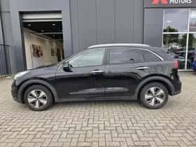 Kia Niro (2018) thumbnail 17