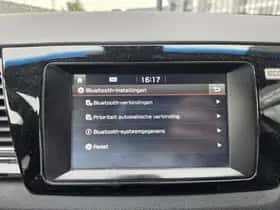 Kia Niro (2018) thumbnail 30