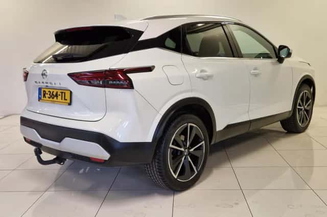 Nissan Qashqai (2022) thumbnail 3