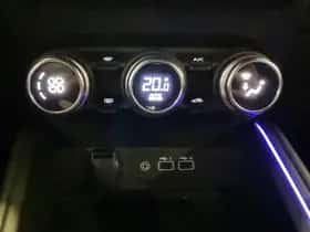 Renault Clio (2024) thumbnail 15