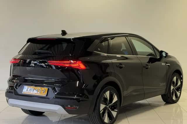 Mitsubishi Grandis (2026) thumbnail 2