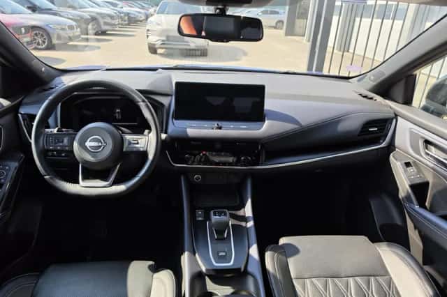Nissan Qashqai (2023) thumbnail 3