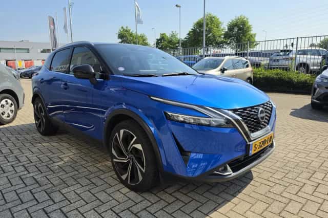 Nissan Qashqai (2023) thumbnail 5