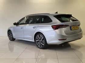Škoda Octavia (2021) thumbnail 10