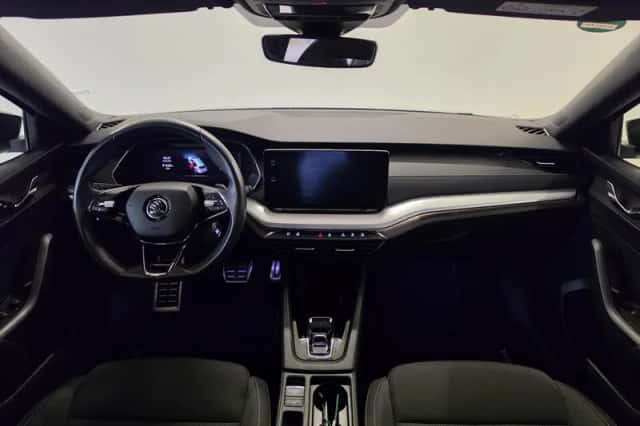 Škoda Octavia (2021) thumbnail 6