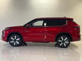Mitsubishi Outlander (2026) thumbnail 16