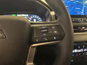 Mitsubishi Outlander (2026) thumbnail 22