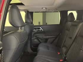 Mitsubishi Outlander (2026) thumbnail 8