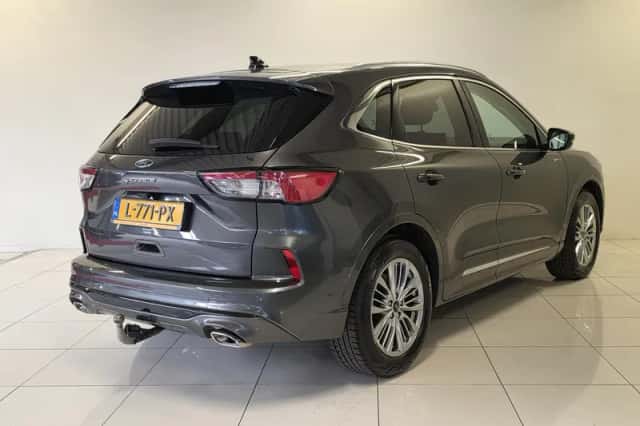 Ford Kuga (2021) thumbnail 5