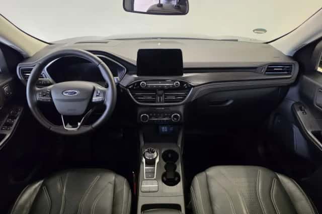 Ford Kuga (2021) thumbnail 6