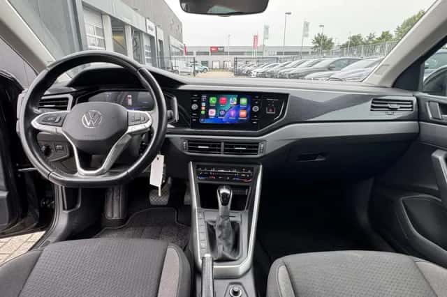 Volkswagen Polo (2023) thumbnail 3