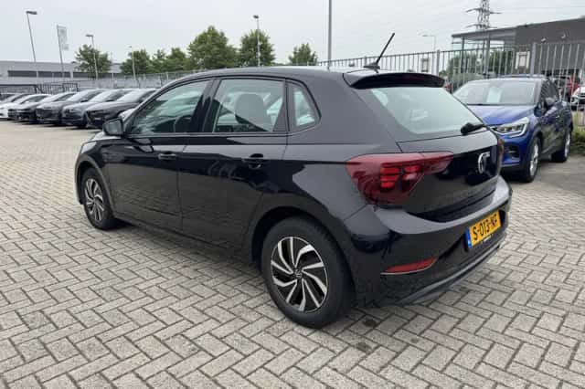 Volkswagen Polo (2023) thumbnail 6