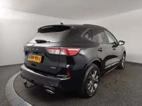 Ford Kuga (2022) thumbnail 2