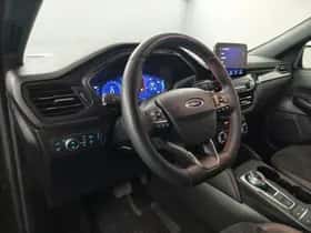 Ford Kuga (2022) thumbnail 15