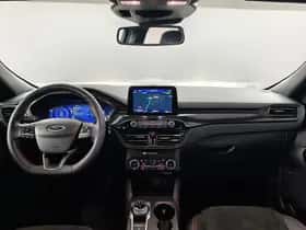 Ford Kuga (2022) thumbnail 3