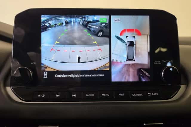 Nissan Qashqai (2022) thumbnail 2