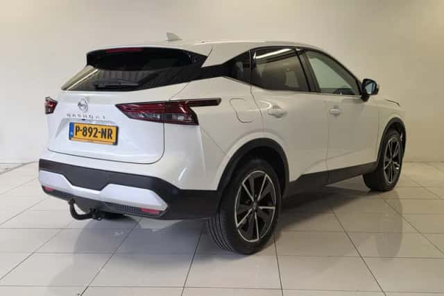 Nissan Qashqai (2022) thumbnail 5