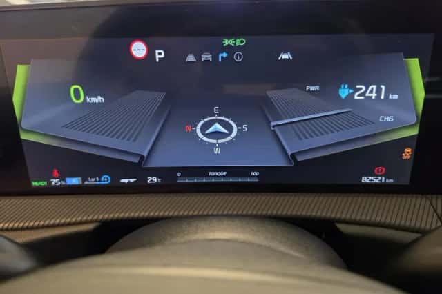 Kia EV6 (2023) thumbnail 4