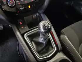Nissan Qashqai (2018) thumbnail 25