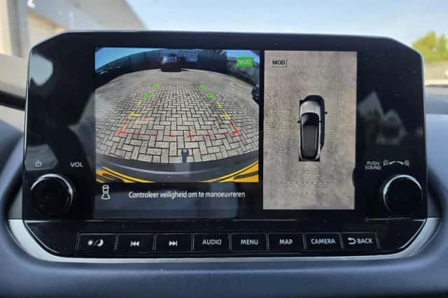 Nissan Qashqai (2022) thumbnail 2