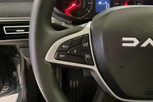 Dacia Sandero (2024) thumbnail 4