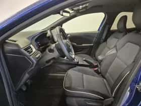 Mitsubishi Colt (2024) thumbnail 7