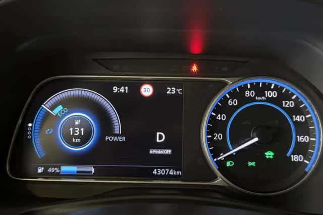 Nissan Leaf (2021) thumbnail 4