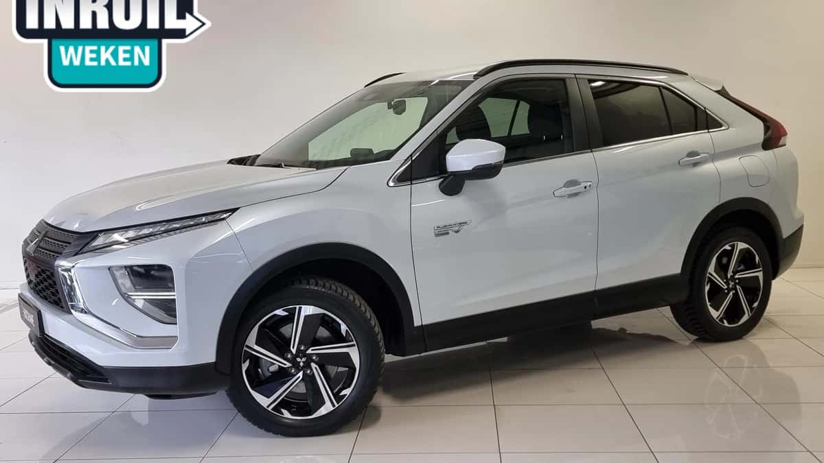 Mitsubishi Eclipse Cross (2024) — foto 1