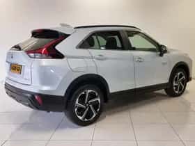 Mitsubishi Eclipse Cross (2024) thumbnail 2
