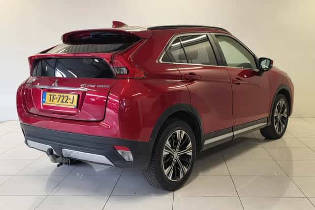 Mitsubishi Eclipse Cross (2018) thumbnail 4