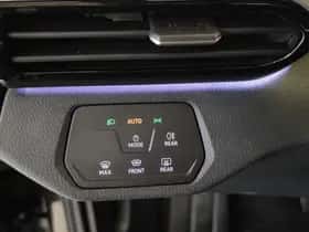 Volkswagen ID.4 (2021) thumbnail 39