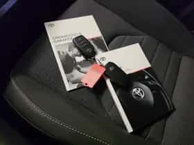 Toyota C-HR (2024) thumbnail 19