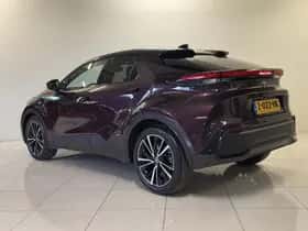 Toyota C-HR (2024) thumbnail 9