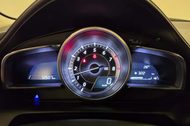 Mazda CX-3 (2017) thumbnail 4