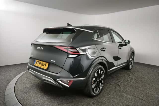 Kia Sportage (2023) thumbnail 2