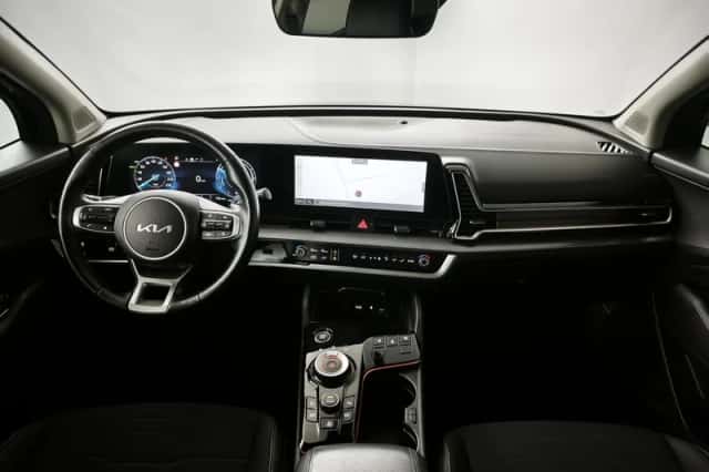 Kia Sportage (2023) thumbnail 3