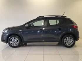 Dacia Sandero Stepway (2023) thumbnail 18