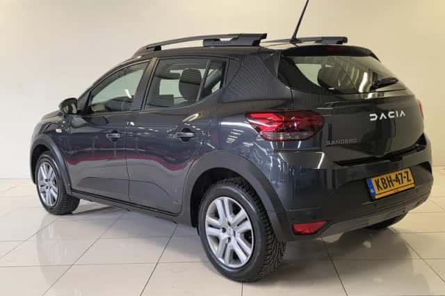 Dacia Sandero Stepway (2023) thumbnail 6