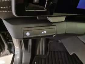 Mitsubishi Eclipse Cross (2025) thumbnail 32