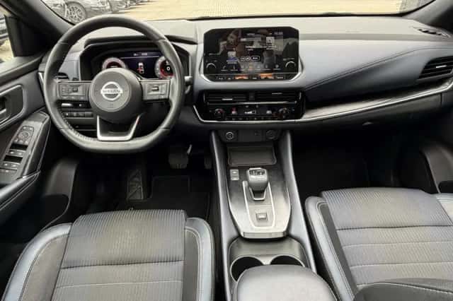Nissan Qashqai (2022) thumbnail 3