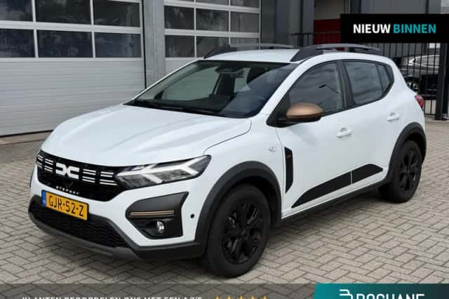 Dacia Sandero Stepway (2024) thumbnail 1