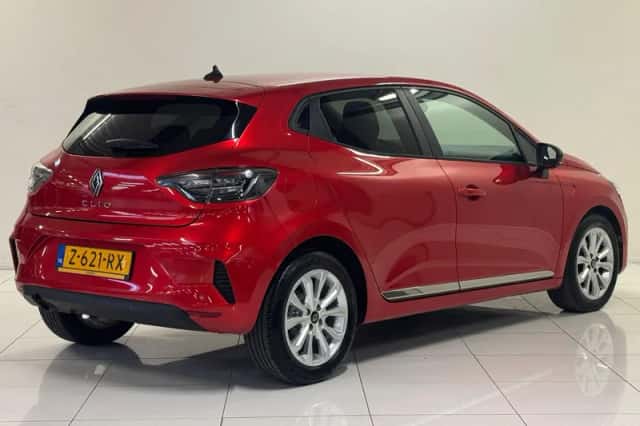 Renault Clio (2024) thumbnail 5
