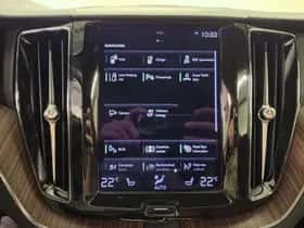 Volvo XC60 (2021) thumbnail 33