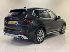 BMW X3 (2021) thumbnail 2